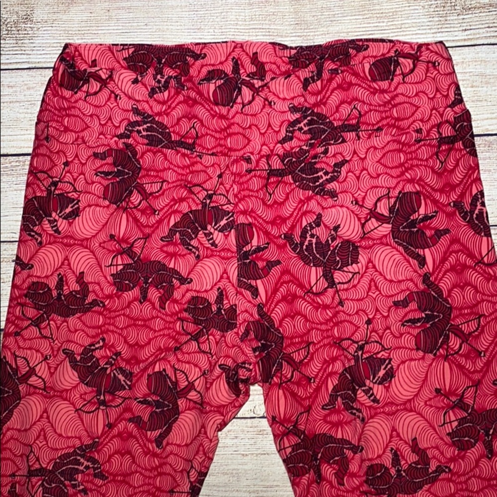 New Lularoe Disney/Valentines TC Leggings Bundle - Picture 2 of 6